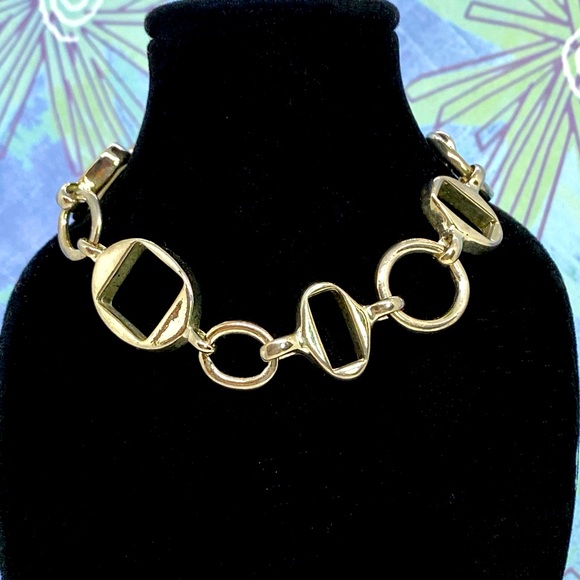 ?? Jewelry - Vintage Women’s Stainless Steel Toggle Bracelet